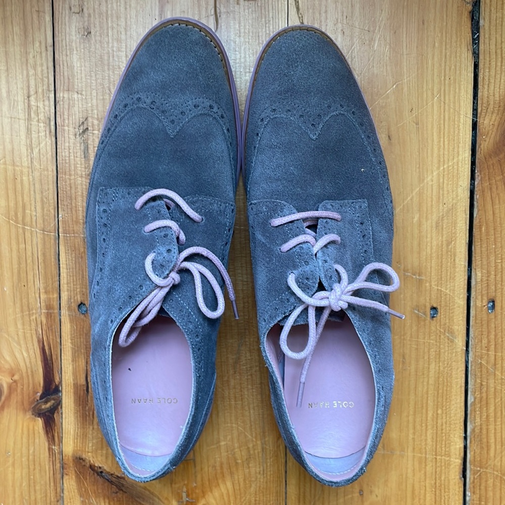 Like new Cole Haan shoes for women size 9.